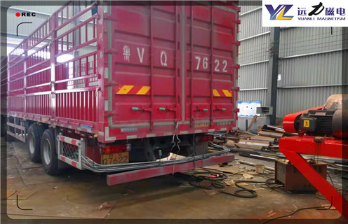 河沙磁選機(jī)，河沙磁選機(jī)值得您選用！安裝與維護(hù)細(xì)則要點(diǎn)_沙子分選機(jī)_鐵礦石河沙磁選機(jī)值得您選用！干選過程中磁源強(qiáng)大而穩(wěn)定_價(jià)格