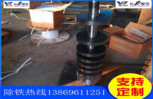 赤鐵礦磁選機，赤鐵礦磁選機在磁輥轉(zhuǎn)到前端位置時注意的問題！_赤鐵礦磁選機在磁輥轉(zhuǎn)到前端位置時注意的問題！廠家_除鐵強磁輥