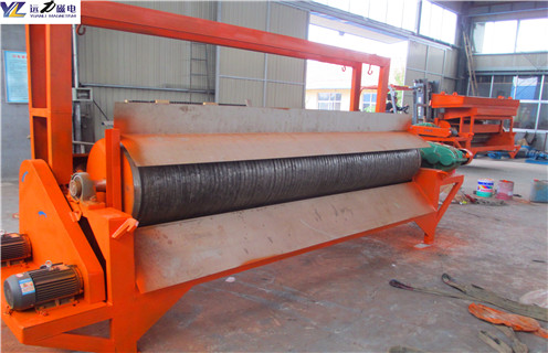 永磁磁選機(jī)，永磁磁選機(jī)優(yōu)質(zhì)的脫水槽配置利于精選_能用多長(zhǎng)時(shí)間結(jié)構(gòu)圖_永磁磁選機(jī)優(yōu)質(zhì)的脫水槽配置利于精選磁場(chǎng)分布圖 