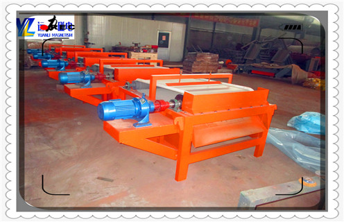 干式磁選機(jī)，生活中的干式磁選機(jī)總是那么無(wú)可奈何?_磁性礦粒鐵礦錳礦干式磁選機(jī)_干式強(qiáng)磁選機(jī)怎樣才能增加高磁感強(qiáng)度的屬性？工作視頻皮帶及結(jié)構(gòu)價(jià)格