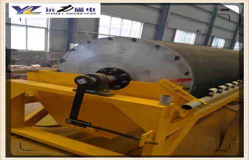 磁選機(jī)，輥式磁選機(jī)，專業(yè)的磁選機(jī)技術(shù)成就了輥式磁選機(jī)高效工作_專業(yè)的磁選機(jī)技術(shù)成就了輥式磁選機(jī)報價及結(jié)構(gòu)_遠(yuǎn)力磁電廠家