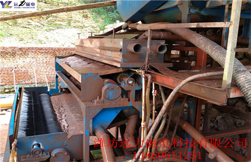 錳礦水選磁選機(jī)，德州錳礦水選磁選機(jī)_工作原理及價(jià)格_德州錳礦水選磁選機(jī)生產(chǎn)廠家