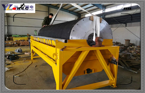 滾筒永磁磁選機(jī)，滾筒永磁磁選機(jī)的兩種常規(guī)型式_單筒滾筒永磁磁選機(jī)的兩種常規(guī)型式磁場(chǎng)一般為多少_磁塊如何排列 