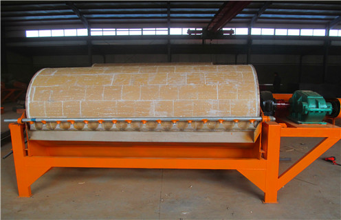 磁選機(jī)特點(diǎn)，內(nèi)蒙古磁選機(jī)特點(diǎn)_單筒內(nèi)蒙古磁選機(jī)特點(diǎn)磁場一般為多少_磁塊如何排列
