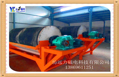 永磁濕式磁選機(jī)，永磁濕式磁選機(jī)追求更高層次的發(fā)展_釩鈦鐵礦永磁濕式磁選機(jī)追求更高層次的發(fā)展型號(hào)參數(shù)及磁場(chǎng)強(qiáng)度 