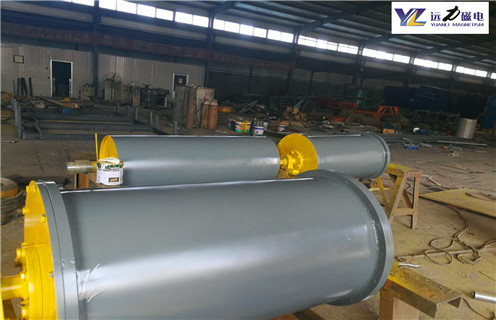 永磁滾筒，山東永磁滾筒磁選機(jī)，山東永磁滾筒磁選機(jī)多少錢一個(gè)工作原理