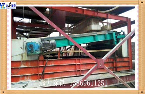 平板磁選機(jī)，河南平板磁選機(jī)_河南平板磁選機(jī)定制適用場(chǎng)合永磁排列圖工作原理_選礦規(guī)格參數(shù)及執(zhí)行標(biāo)準(zhǔn)