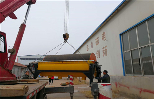 干式磁選機，江蘇干式磁選機的四點保養(yǎng)秘籍_江蘇干式磁選機的四點保養(yǎng)秘籍如何選鐵調(diào)磁發(fā)展工作視頻皮帶及結(jié)構(gòu)價格 